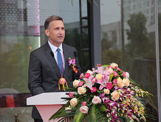 希尔顿全球欢朋品牌高级运营总监Mike先生致辞