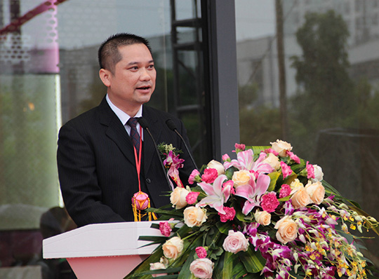 广西松宇企业集团董事长助理钟登胜先生致辞